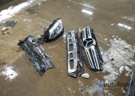 2016 Mercedes-Benz Glc 300 4Matic from USA, damaged, VIN WDC0G4KB4GF046398